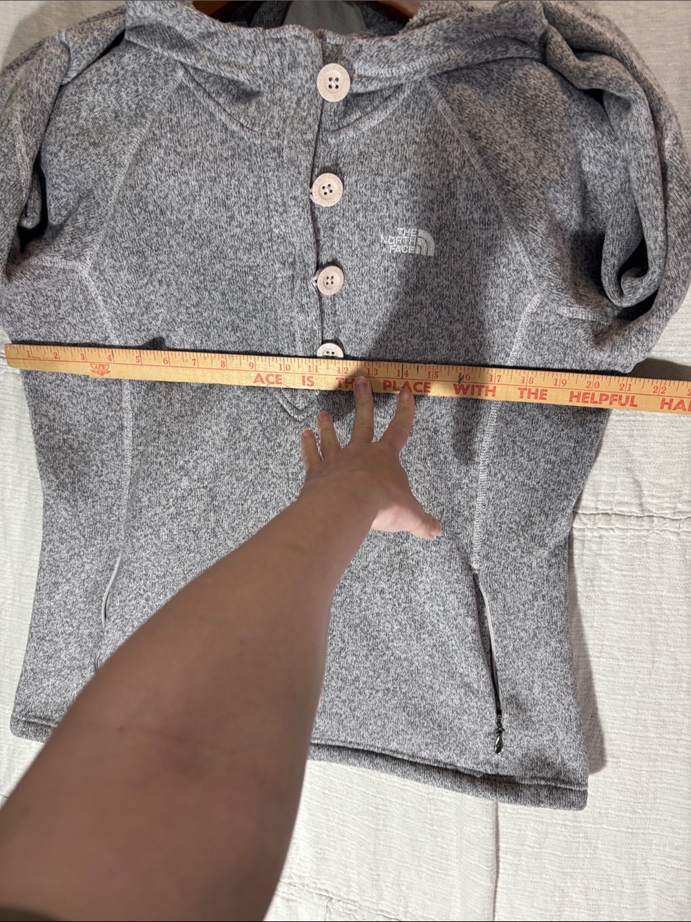The North Face Women’s Crescent Sunshine Fleece Hoodie Pullover Grey L EUC - Picture 8 of 9